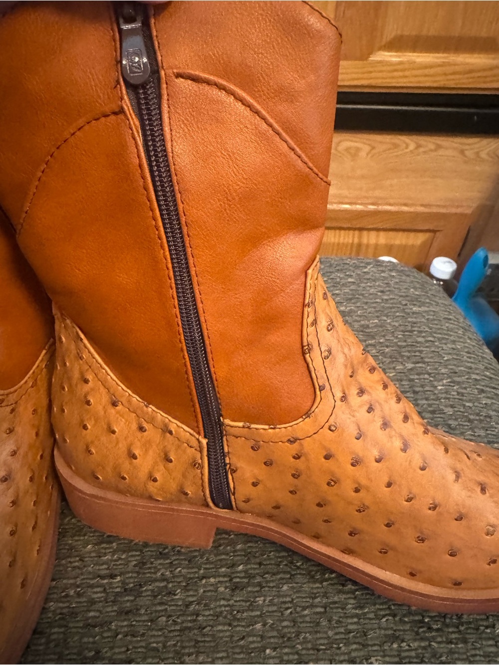 Dahongma Fashion Brown Round Toe Ostrich Pattern Women’s Zip Up Western Boots - Picture 5 of 15